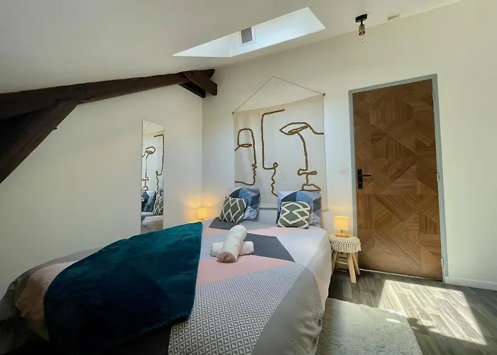 Le Nid De L'artiste - Cathedral Center Appartement *